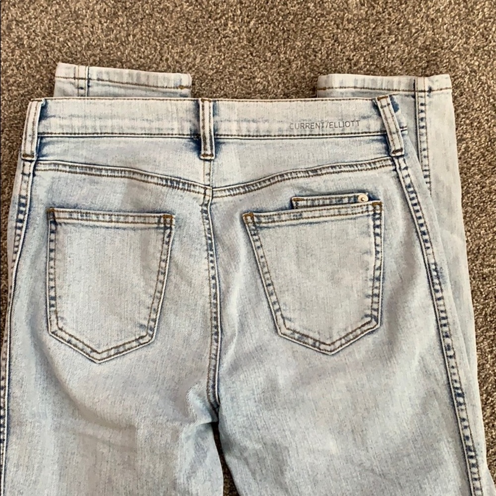 Current Elliott 7 pocket skinny! - Picture 2 of 7